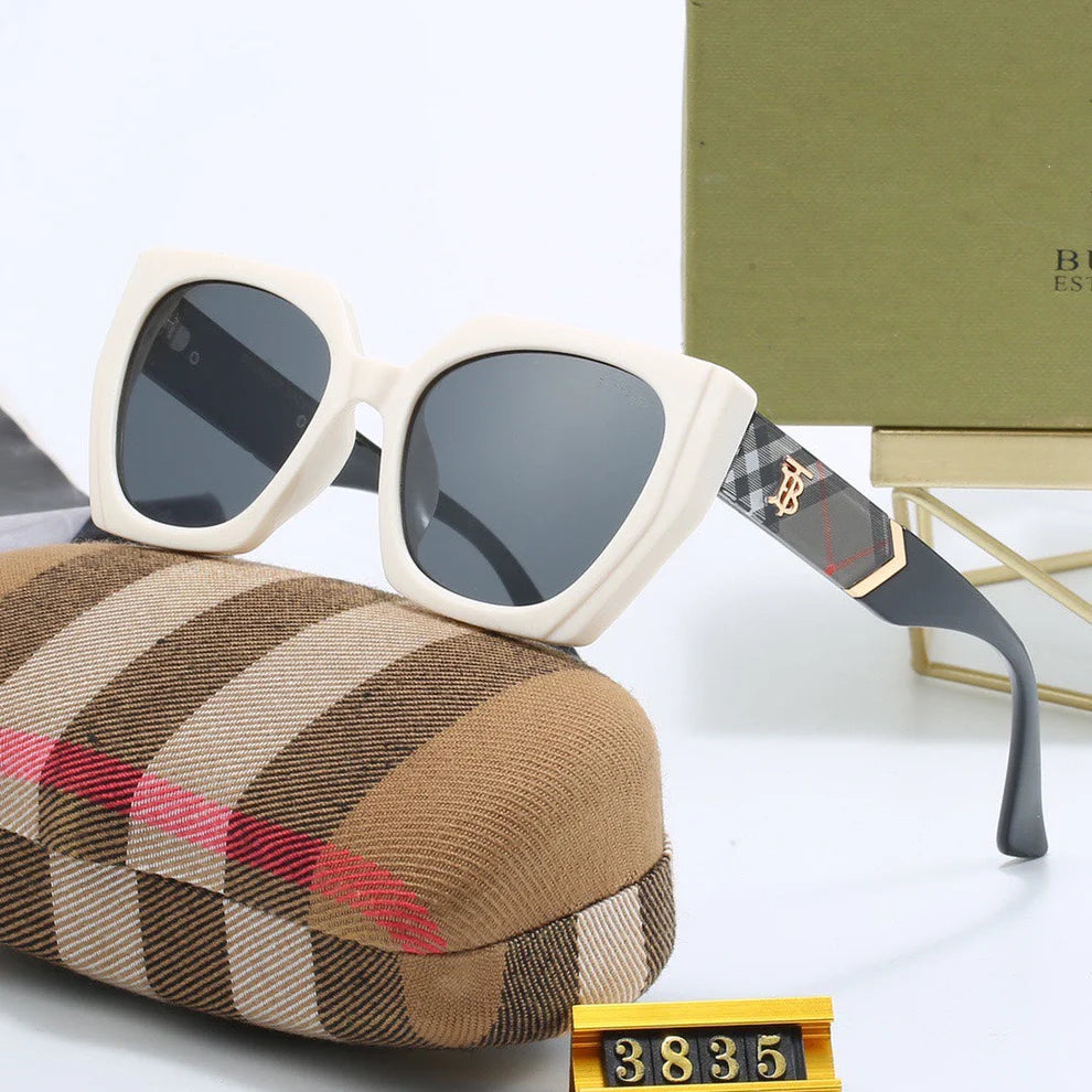 Avant-garde Sunglasses   3835
