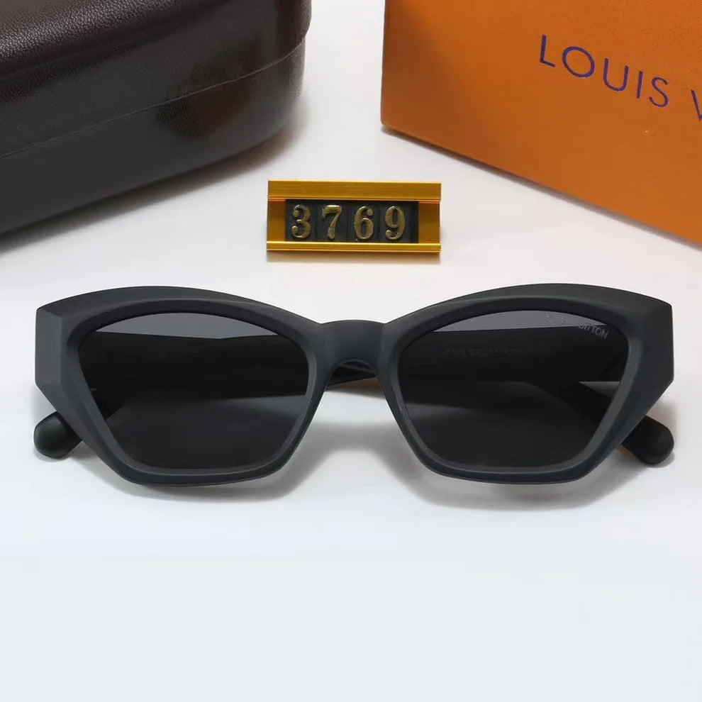 Cat-Eye Sunglasses  3769