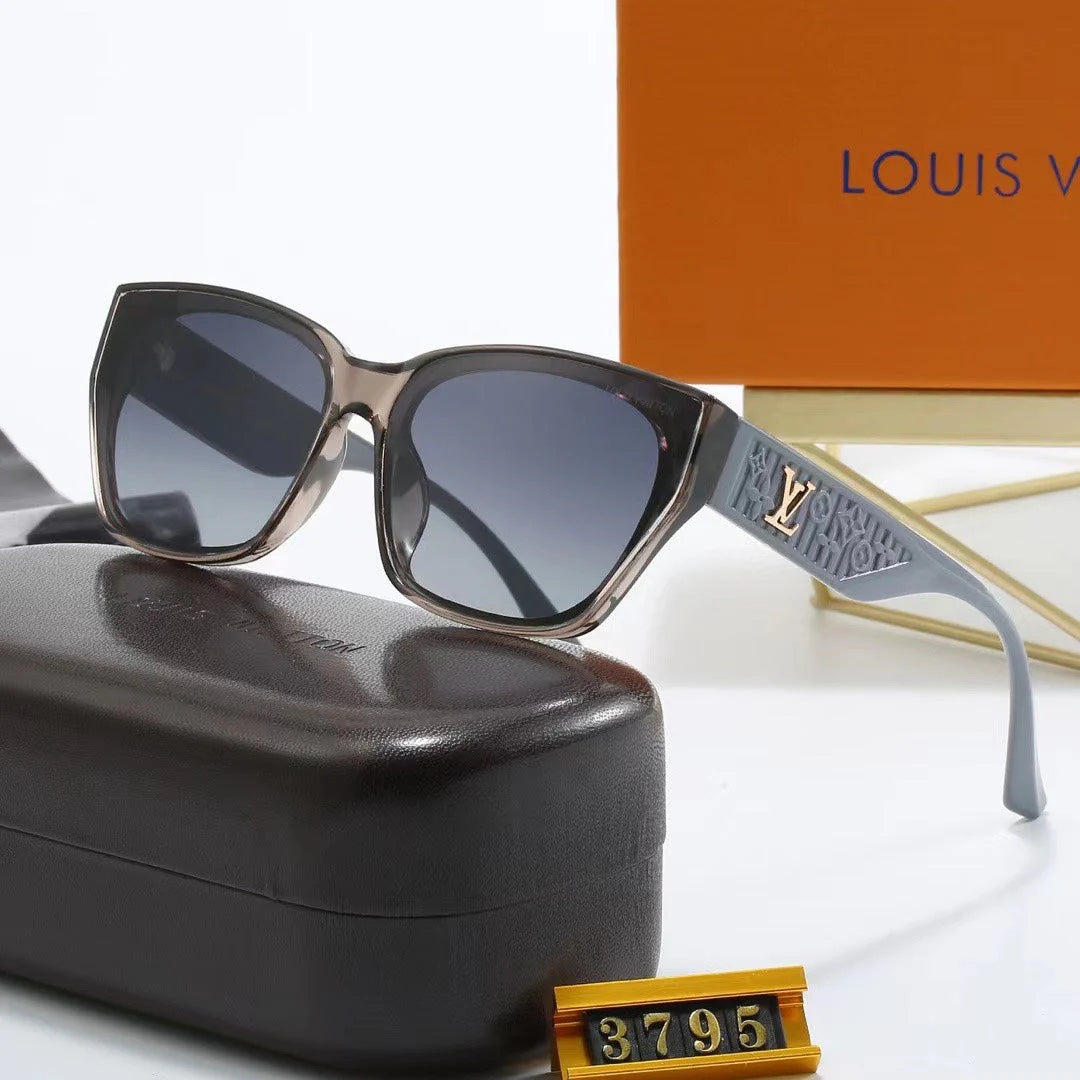 Classic Wayfarer Sunglasses 3795