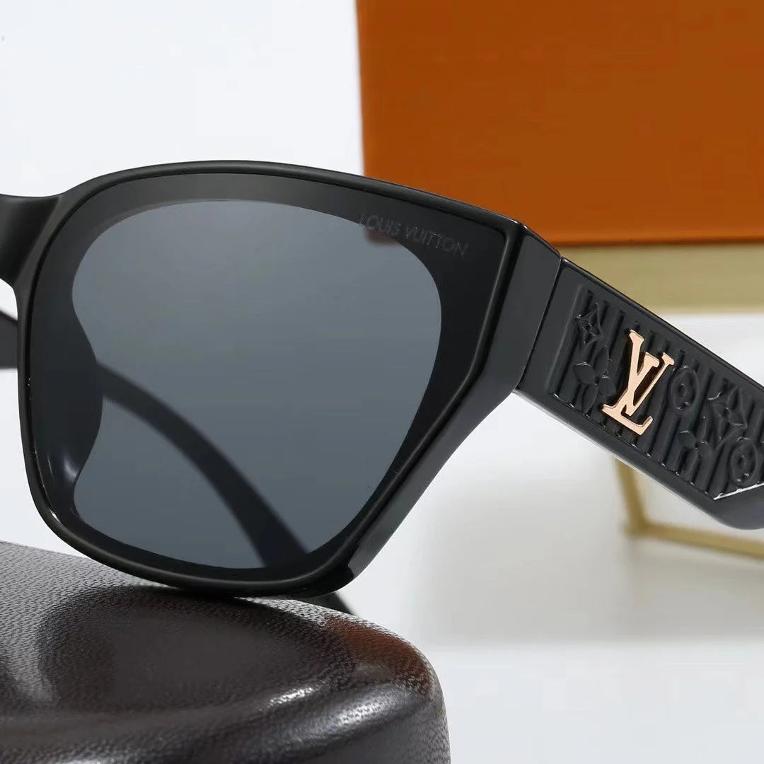 Classic Wayfarer Sunglasses 3795