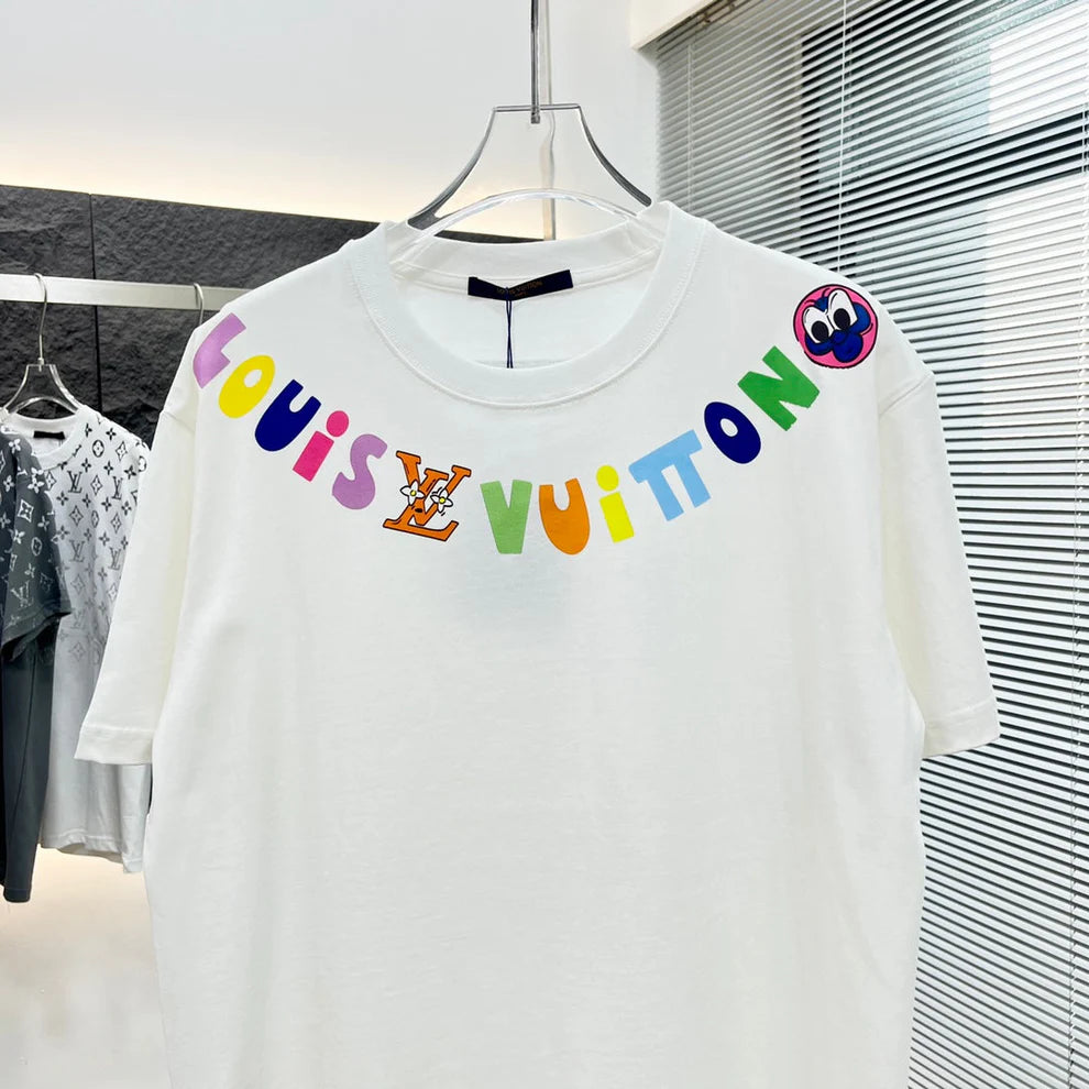 L's Necklace Print T Shirt