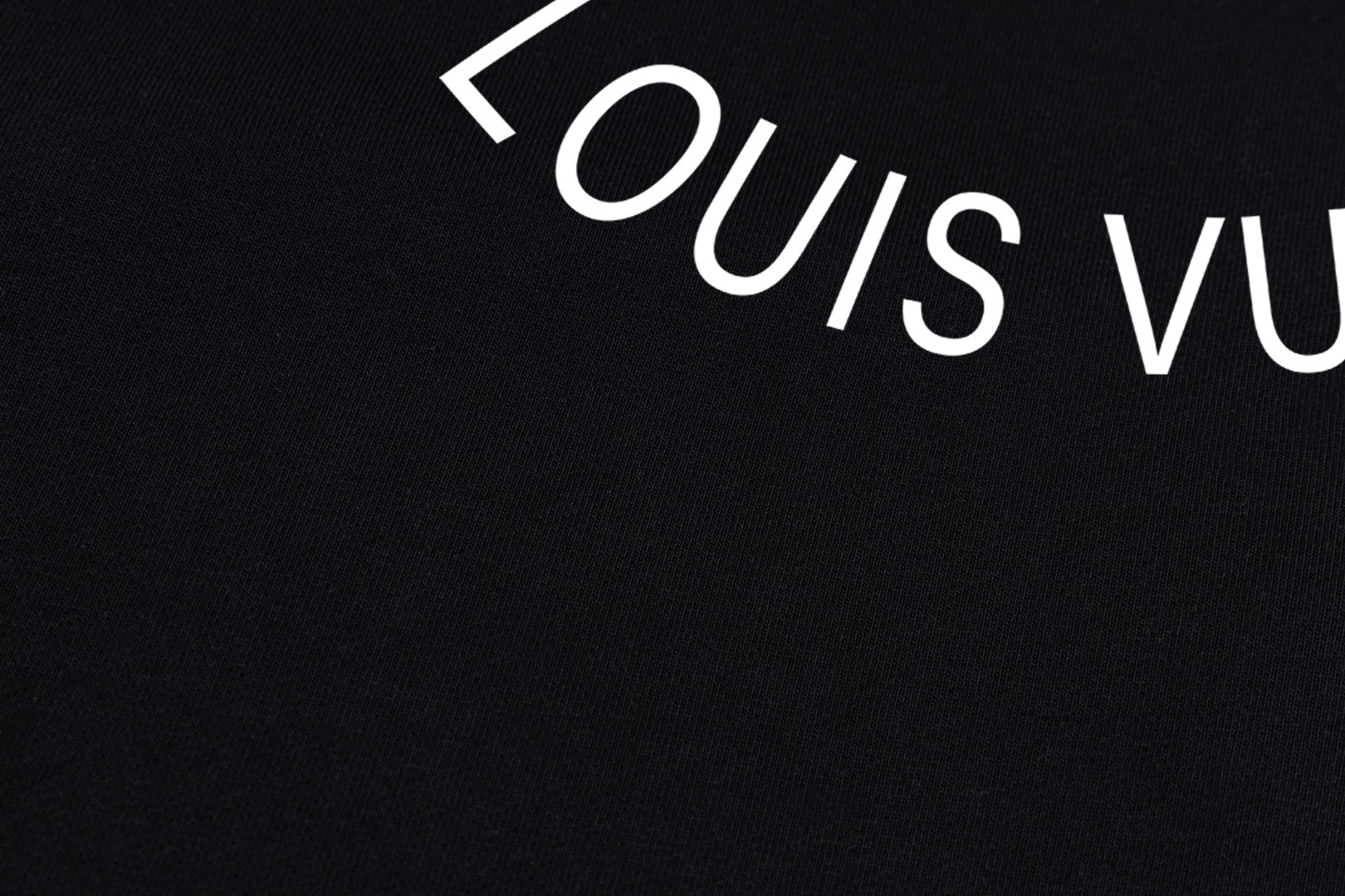 Classic logo necklace sweatshirt