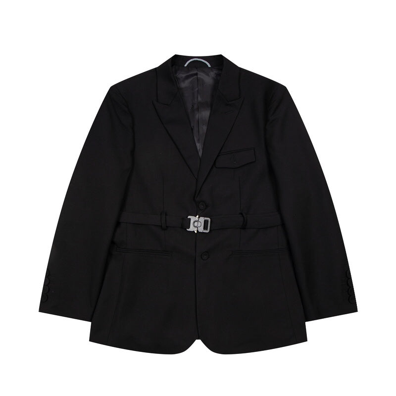 D's season change features tactical buckle coats