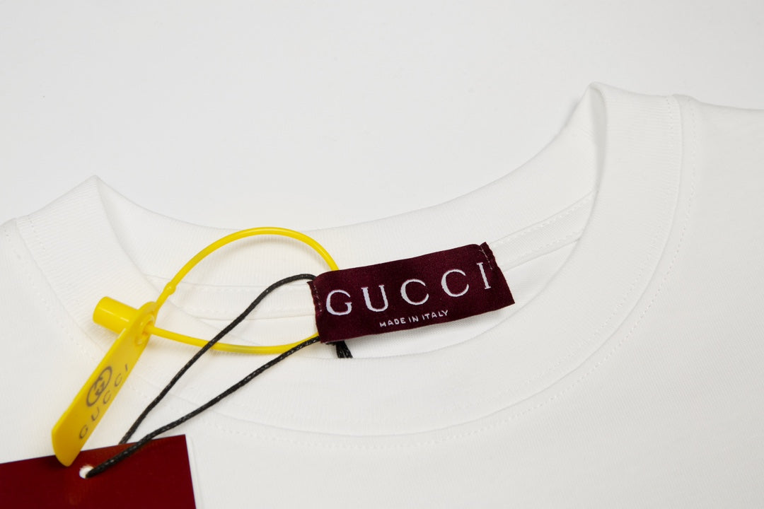 G's three-dimensional printed signature sweatshirt
