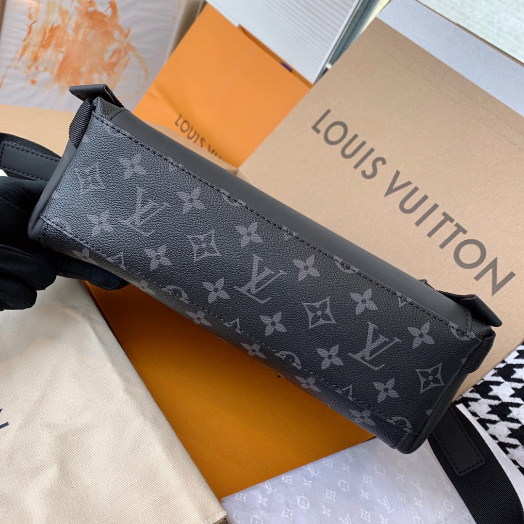 L's Crossbody Bag 0043