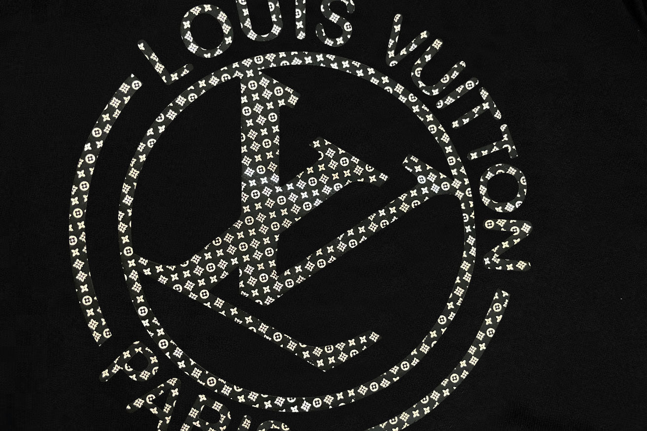 L's Circle Logo Sweatshirt (Black)
