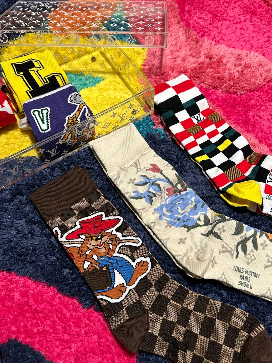 $39.9 Three pairs of stockings